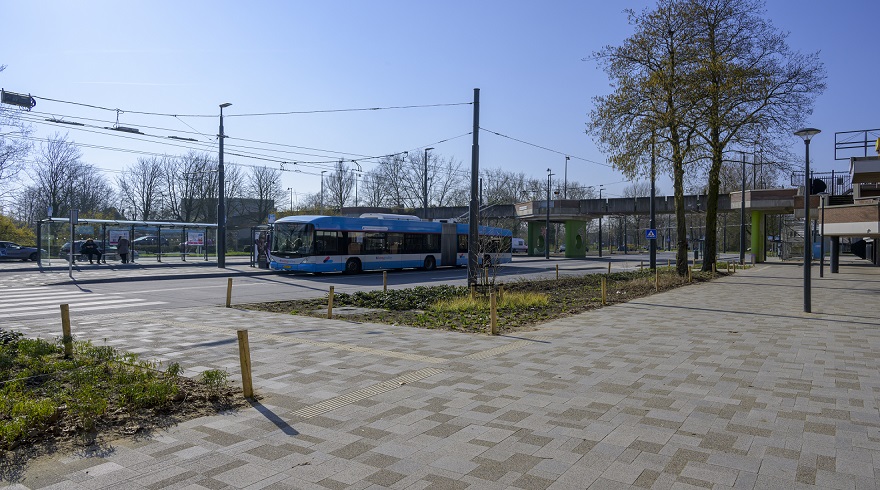 Busstation Kronenburg | mixbestrating
